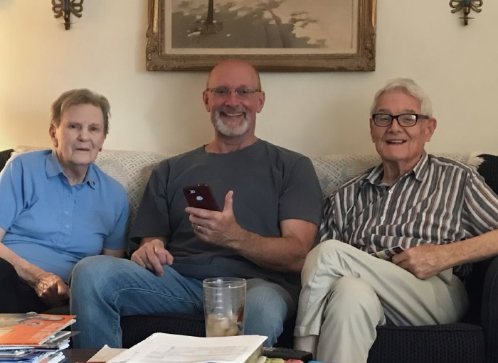 Robert Sparkman with his parents